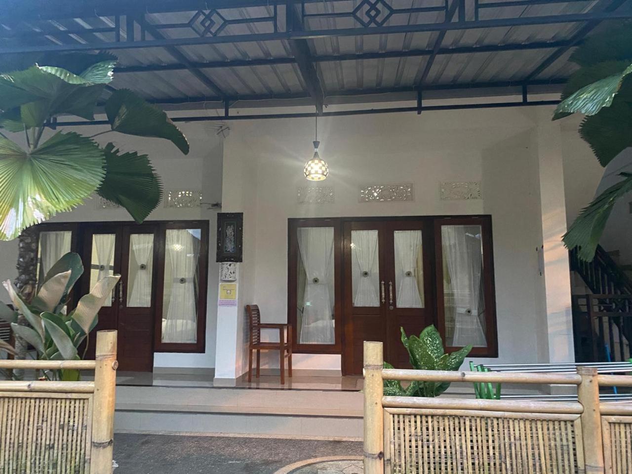 Sri Sedana Guest House Sidemen  Exterior photo